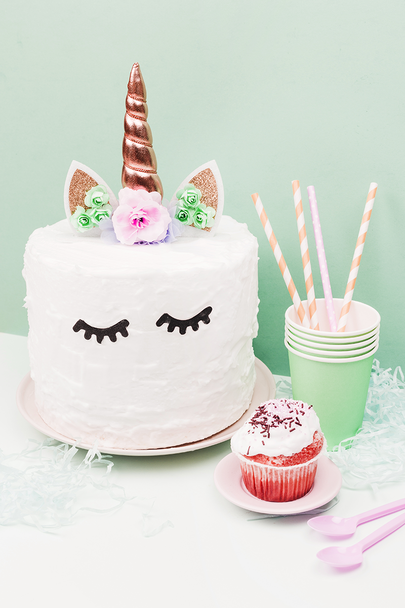 Unicorn Cake : A Magical Guide to Enchanted Dessert